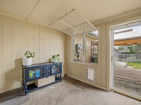 401  Meadow Ridge Drive , Cedar Hill Texas 75104