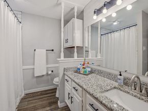 401  Meadow Ridge Drive , Cedar Hill Texas 75104