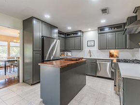 18  Crosslands Road , Benbrook Texas 76132