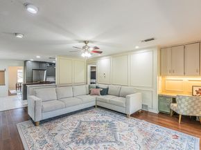 18  Crosslands Road , Benbrook Texas 76132