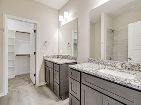 1005 E Tucker Street , Fort Worth Texas 76104