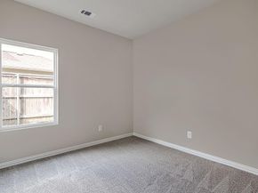 1005 E Tucker Street , Fort Worth Texas 76104
