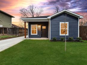 1005 E Tucker Street , Fort Worth Texas 76104