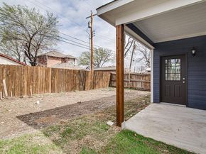 1005 E Tucker Street , Fort Worth Texas 76104