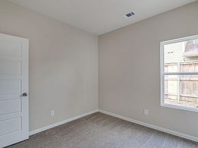 1005 E Tucker Street , Fort Worth Texas 76104