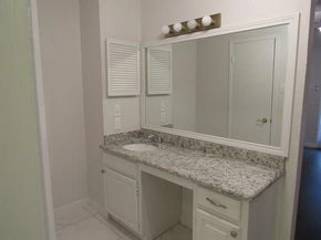 5981  Arapaho Road  1002, Dallas Texas 75248