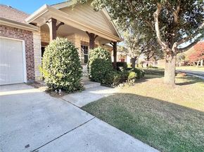 1821  Vintage Drive , Corinth Texas 76210
