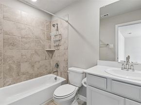436  Ella Lane , Fate Texas 75087