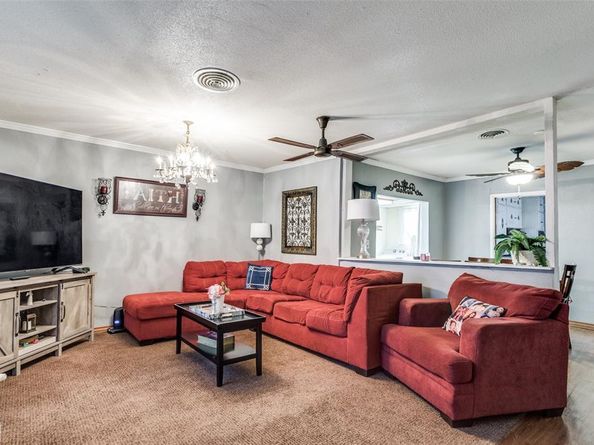 2210  24th Street , Fort Worth Texas 76164