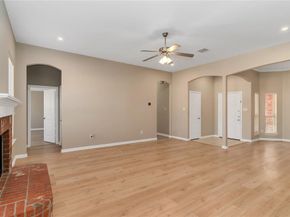 1517  White Willow Lane , Arlington Texas 76002