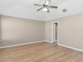 1517  White Willow Lane , Arlington Texas 76002