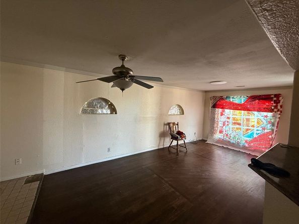 522  Seneca Drive , Garland Texas 75040