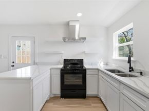 1410  Tanglewood Lane , Garland Texas 75042