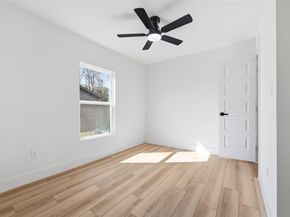 1410  Tanglewood Lane , Garland Texas 75042