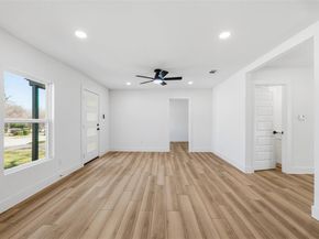 1410  Tanglewood Lane , Garland Texas 75042