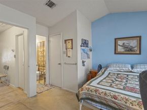 621  Carriagehouse Lane  9F, Garland Texas 75040