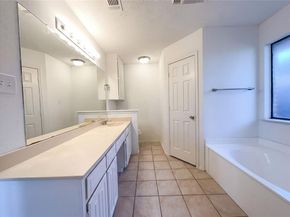 709  Sandy Trail , Fort Worth Texas 76120