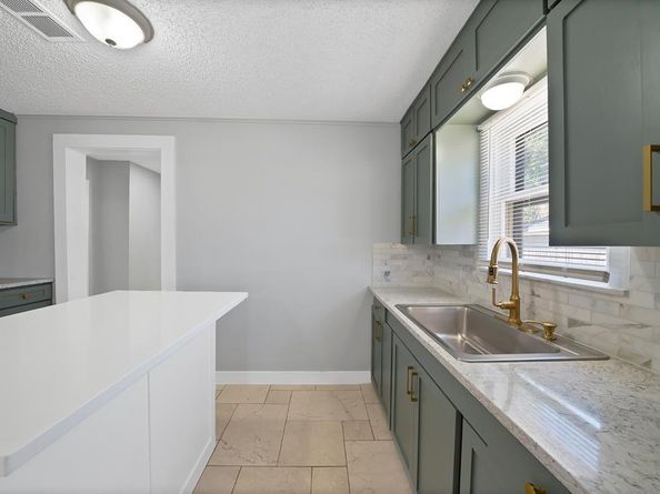2724 E 12th Street , Fort Worth Texas 76111