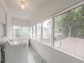 1409 W Allen Avenue , Fort Worth Texas 76110