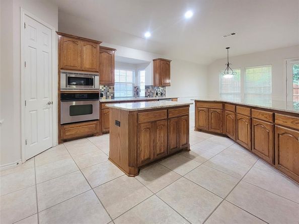 3402  Bentley Court , Highland Village Texas 75077