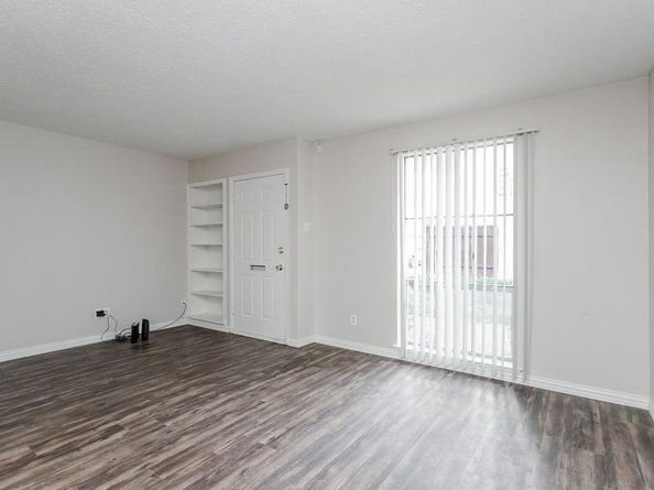 9808  Valley Meadow Place , Dallas Texas 75220