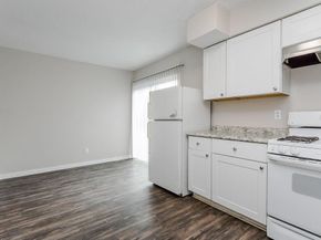 9808  Valley Meadow Place , Dallas Texas 75220