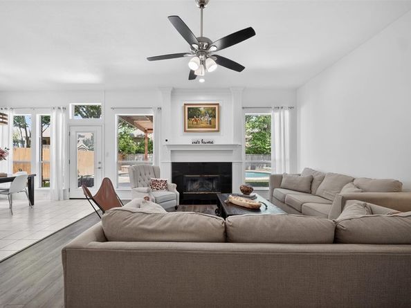 1507  Hunters Creek Drive , McKinney Texas 75072