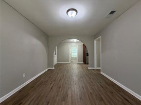 1105  De Ridder Avenue , Fort Worth Texas 76106