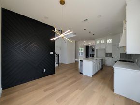 2404  56th Street , Dallas Texas 75241