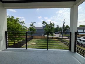 2404  56th Street , Dallas Texas 75241