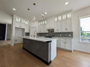 2404  56th Street , Dallas Texas 75241