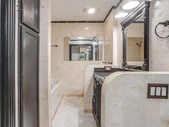390  Driftwood Court  3B, Azle Texas 76020