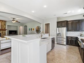 8810  Crockett Drive , Argyle Texas 76226