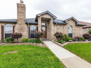 1920  Walden Place , Mesquite Texas 75181