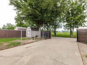 1920  Walden Place , Mesquite Texas 75181