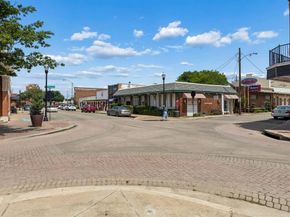 1514  Baxley Street , Carrollton Texas 75006