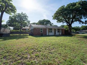 717  Magnolia Street , Kennedale Texas 76060
