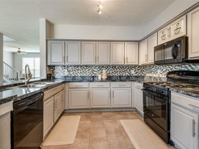 817  Pryor Drive , Arlington Texas 76001