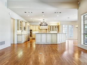 3112  Belmont Street , Denton Texas 76210