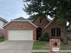8704  Corral Circle , Fort Worth Texas 76244