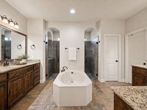 13310  Mcallen Lane , Justin Texas 76247