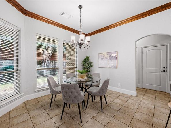 620  Highview Lane , Hurst Texas 76054