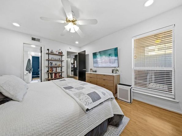 4323  Brown Street  237, Dallas Texas 75219