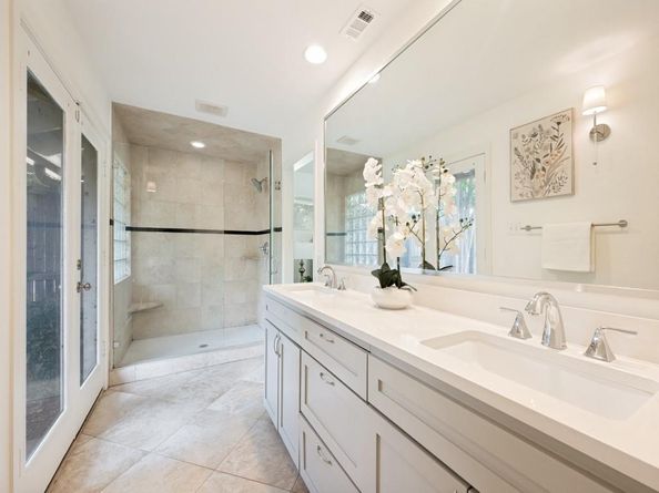6632  Ridgemont Drive , Dallas Texas 75214