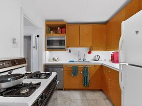 3400  Avenue C  , Fort Worth Texas 76105