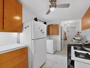 3400  Avenue C  , Fort Worth Texas 76105
