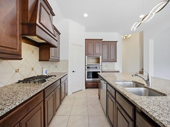 3909  Whitman Drive , Rockwall Texas 75087