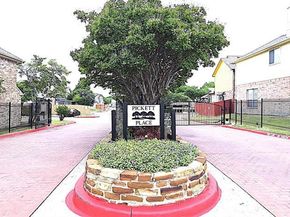 3910  Brandon Park Drive , Garland Texas 75044