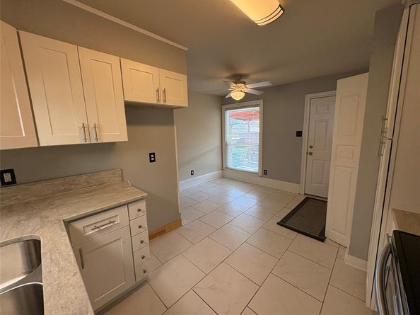 13632  Flagstone Lane , Dallas Texas 75240