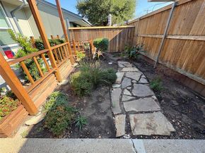13632  Flagstone Lane , Dallas Texas 75240